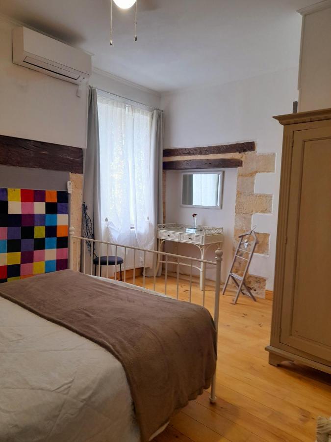 Manoir Demouret Sarlat Bed & Breakfast ภายนอก รูปภาพ
